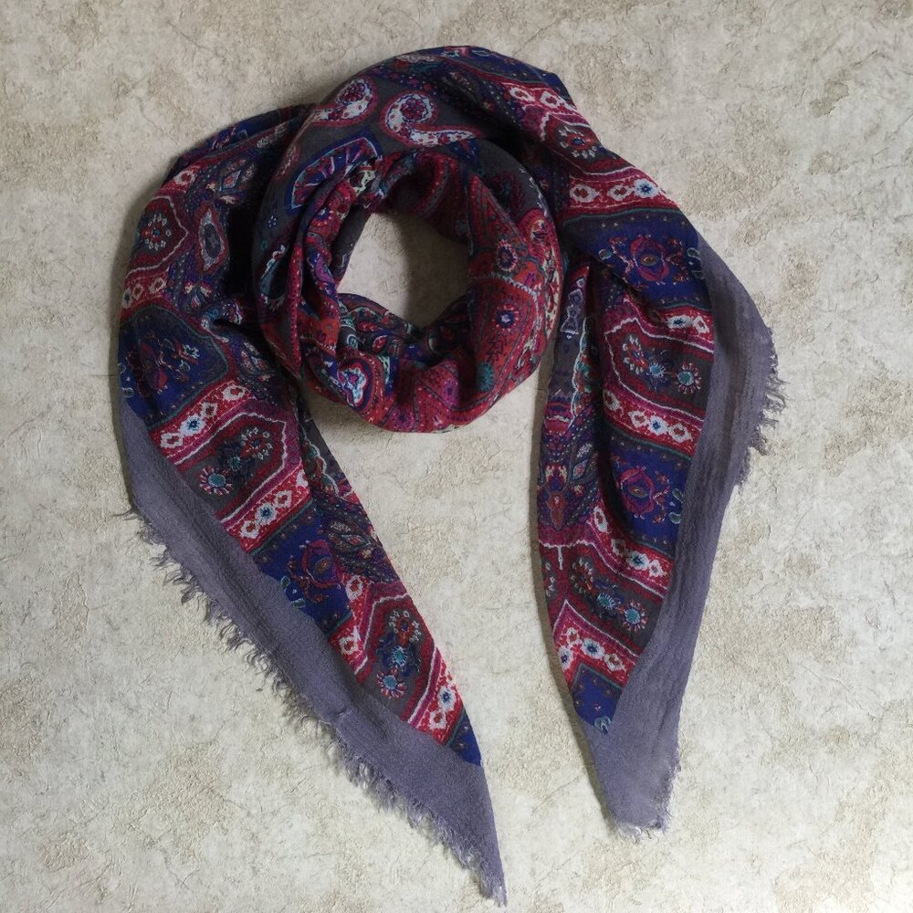 Echo Women's Polyester Blend Scarf 42" x42"